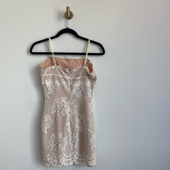 WHITE LACY DRESS - Picture 9 of 11